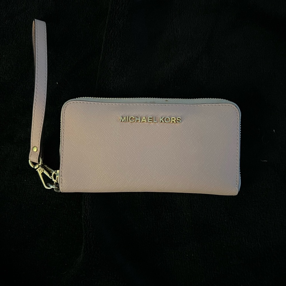 Michael Kors wristlet wallet